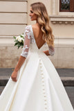 Vestido de Noiva de Renda Marfim Linha-A Decote em V Longo