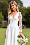 Branco Decote em V Cetim Linha-A Sweep/Brush Trem Vestido de Noiva com Renda