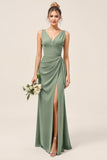 Bainha de eucalipto V-Neck Ruched Long Bridesmaid Dress com fenda