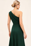 Pine Ruched um ombro longo vestido de dama de honra com fenda