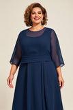 Marinha Chiffon Uma Linha Plus Size Mãe De Noiva Vestido com 3/4 Mangas