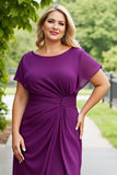 Vestido Mãe da Noiva Roxo Bainha Chiffon Midi Tamanhos Grandes Ruched