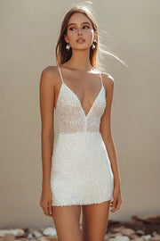 Vestido Curto de Cocktail Branco Brilhante com Alças Finas e Lantejoulas
