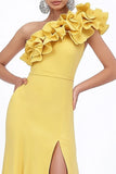 Vestidos Para Casamento Convidada com Fenda  Longo Amarelo Um Ombro Babado