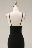 Vestido formal comprido em cetim de sereia preta com renda
