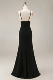 Vestido formal comprido em cetim de sereia preta com renda