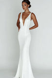 Vestido de Noiva Decote em V Sereia Branco Simples Longo Cetim