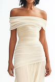 Vestidos de Noiva Longo Fora do Ombro Marfim Ruched Chiffon Bainha