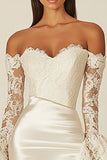 Vestidinho Branco com Renda Fora do Ombro Bodycon Mangas Compridas Cetim