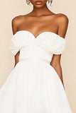 Fora do Ombro Linha-A Chiffon Curto/Mini Vestidinho Branco