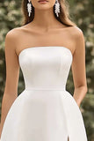 Vestidinho Branco com Fenda Sem Alças Linha-A Curto/Mini Cetim