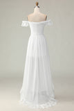 Branco Off The Shoulder Ruffle Vestido de Graduação
