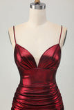 Cintas Metálicas Brilhantes Borgonha Esparguete Apertado Ruched Short Homecoming Dress