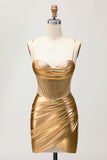 Cetim metálico Ruched Golden Bodycon Corset Homecoming Dress com Missangas