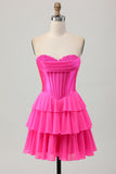 Espartilho amarelo sem alças A Line Tiered Short Homecoming Dress