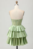 Verde escuro frisado A-line Strapless Corset Homecoming Dress
