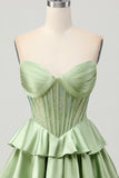 Verde escuro frisado A-line Strapless Corset Homecoming Dress