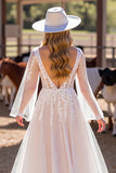 Uma linha branca deep v pescoço vestido de noiva com renda