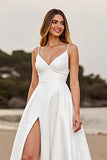 Cetim simples branco um vestido de noiva linha com fenda