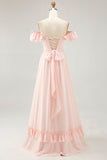 Off The Shoulder Blush babado um vestido de dama de honra linha com fenda