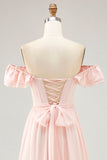 Off The Shoulder Blush babado um vestido de dama de honra linha com fenda
