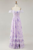 Flor de lavanda estampada babado uma linha vestido de dama de honra com fenda