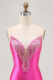 Fuchsia Strapless friso bodycon Homecoming vestido com fenda