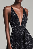 Vestido Verão com Fenda Decote em V Midi Linha-A Ponto Branco Preto