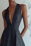 Vestido Verão Decote em V Curto/Mini Ponto Branco Preto Sem Mangas