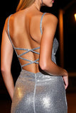 Vestido de cocktail curto Bodycon prateado