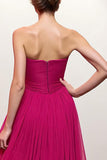 Vestido de noite rosa Ruched Strapless com fenda