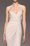 Querida bainha elegante marfim Ruched longo vestido de noite