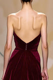 Veludo Vermelho Escuro Uma Linha Strapless Long Holiday Vestido de Festa