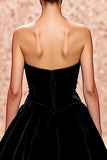 Veludo simples preto sem alças uma linha longo vestido de noite