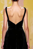 Veludo preto simples vestido de noite longa bainha