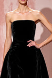 Preto simples sem alças uma linha de veludo vestido de noite