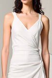 Marfim V-Neck Ruched Weding Guest Dress com fenda