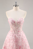 Espartilho cor-de-rosa A Line Strapless Homecoming Dress com apliques