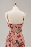 Dusty Rose Ruched Floral Corset Long Vestido de Dama de Honra com Fenda