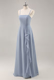 Dusty Blue Chiffon Uma linha longo vestido de dama de honra com babados