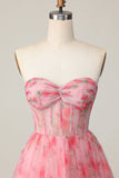Floral vermelho sem alças estampado babado uma linha Homecoming Dress