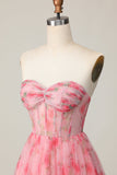 Floral vermelho sem alças estampado babado uma linha Homecoming Dress