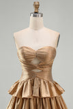 Laranja Strapless Tiered Uma linha cortada Homecoming Dress com frisos