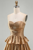 Laranja Strapless Tiered Uma linha cortada Homecoming Dress com frisos