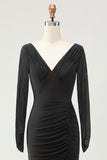 Preto vermelho Ruched bainha manga longa vestido de dama de honra com fenda