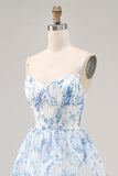 Flor azul branca Uma linha impressa vestido de dama de honra em camadas com fenda
