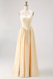Daffodil Halter Uma linha de cetim vestido de dama de honra