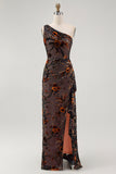 Um ombro preto floral bainha vestido dama de honra