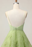 A Linha Esparguete Correias Verde Ruched Short Homecoming Dress com costas abertas