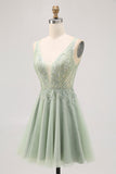 Verde A-line Tule Backless frisado vestido curto Homecoming com lantejoulas